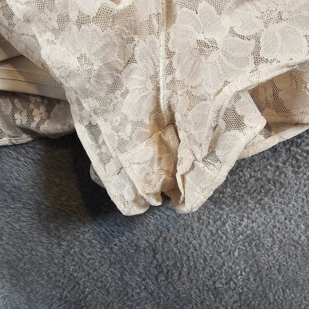 OFFLINE by Aerie Real Me Lace Skort Cream Ruffle Tiered Mini Skirt Small NEW - Picture 12 of 12